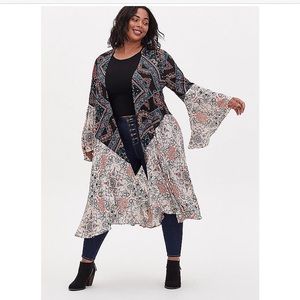Torrid mixed floral high low kimono size 4